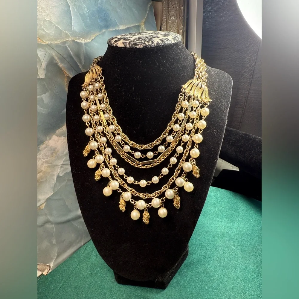 Vintage Gold‎ Multi-Strand Faux Pearl Statement Necklace